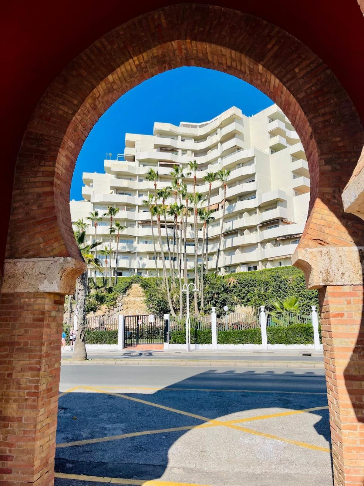 Direct Sea View- Bilbil Sunrise! Apartment Benalmadena Bagian luar foto